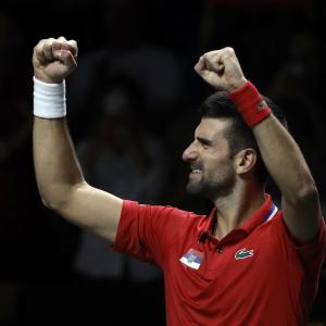 Djoko sends Serbia into Davis Cup semi against Italy