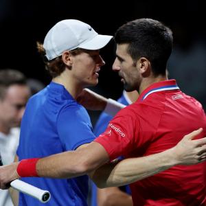 Sinner stuns Djokovic, sends Italy to Davis Cup final
