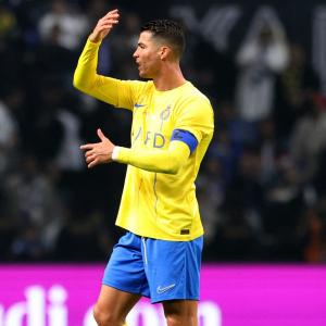 Ronaldo Loses Game, Temper