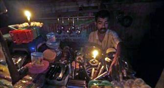 Electricity supply to all Indian households by 2019?