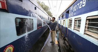 4 Kerala Express passengers die due to heat in UP