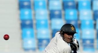 Shehzad hits maiden Test ton but Pakistan's hopes fade