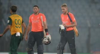 PHOTOS: South Africa knock England out of World T20