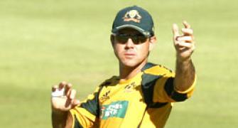 Ponting heaps praise on bowlers