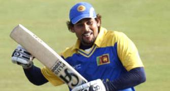 Dilshan sprains ankle ahead of Test series