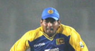 Injured Dilshan likely to miss match against India