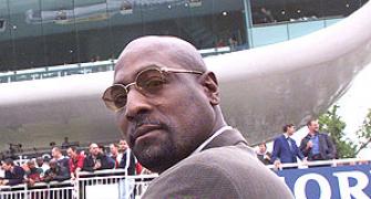 Pakistan keen to appoint Viv Richards as mentor
