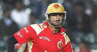Dravid panicked in the IPL final: Gibbs