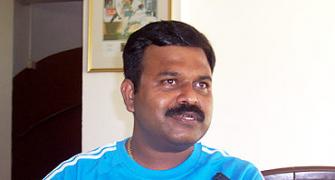 Coach Amre worried about Mumbai's wicket ways