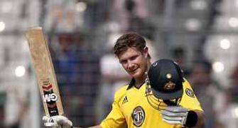 Watson hits record 15 sixes as Aus rout Bangladesh