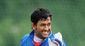 Dhoni reaches third spot in ICC ranking