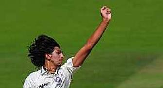 Ishant's ankle needs to be seriously monitored: Gloster