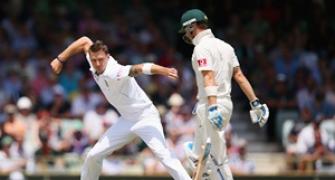 Steyn, Amla put South Africa in charge in Perth