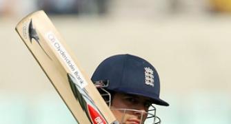 Cook misses double ton as India pull back two wickets