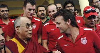 Gilchrist likely to play for Kings XI in IPL-6