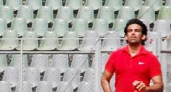Put Zaheer through stringent fitness test: Gavaskar