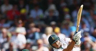 PHOTOS: Du Plessis rescues SA on wicked WACA wicket