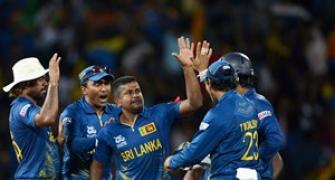 Sri Lanka outclass Pakistan to enter WT20 final