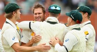 Australia whip England in second Ashes Test by 218 runs