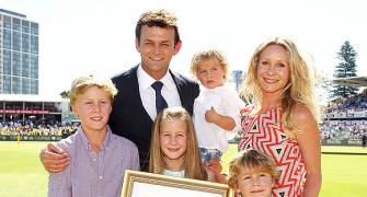 Gilchrist inducted into ICC Hall of fame