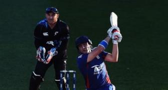 Wright, Broad play key roles in England T20 win over NZ