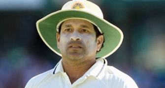 'Tendulkar still god among teammates, fans'