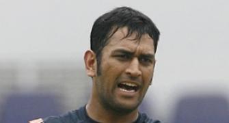 'Dhoni holds no shareholding in Rhiti Sports'