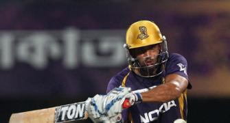 IPL: Kolkata thrash Rajasthan to keep hopes alive