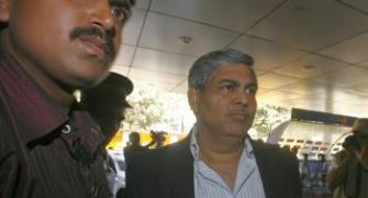 BCCI to seek Manohar's opinion on Srinivasan scandal