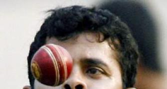 IPL spot fixing: Sreesanth, Chavan seek bail