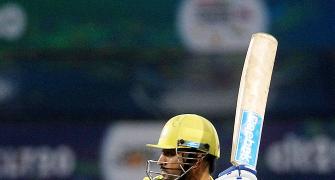 CLT20: Twitter abuzz after Dhoni's 'Dhamaka'