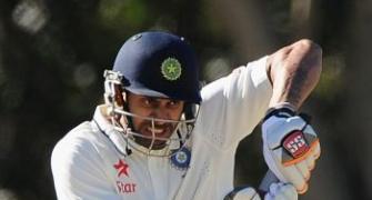 Close shave for Manoj Tiwary after he is hit by bouncer
