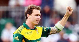Injury puts Steyn out of two T20 matches against Australia