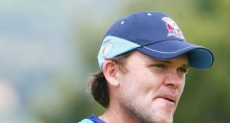 Former NZ batsman Vincent gets life ban after match-fixing confession