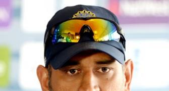 Dhoni slams ICC decision to fine Jadeja, asks BCCI to appeal