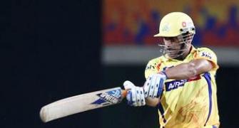 Dhoni's last over six takes Super Kings past Royals