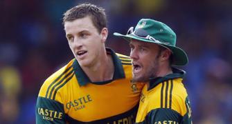 Morkel inspires South Africa to level ODI series