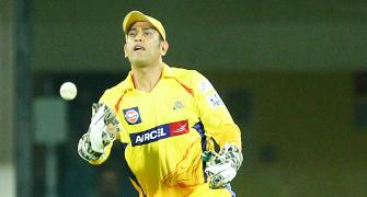 Hats off to Dhoni's captaincy!