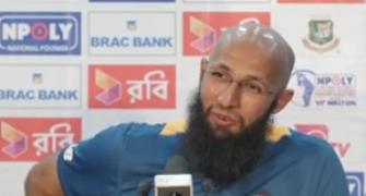 Here's why South Africa captain Hashim Amla is frustrated...