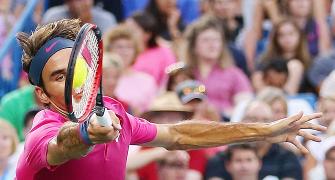 Cincinnati Open round-up: Federer eases through; Bencic rolls on