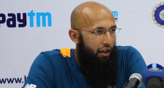 Amla hails South Africa's 'selfless' blocking in defeat