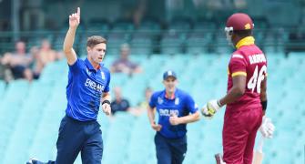 Woakes helps England crush Windies in World Cup warm-up