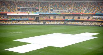 Heavy rain washes out Australia vs Bangladesh match