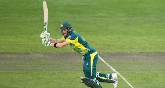 Smith hits century as Australia close in on victory