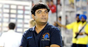 Meiyappan, Kundra banned from cricket for life