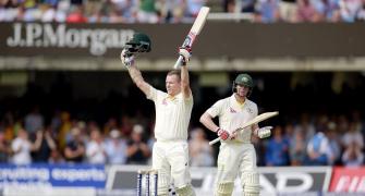 Ashes: Ruthless Rogers, Smith turn screw on England