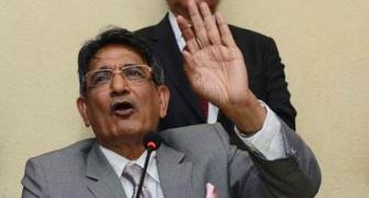 'Contempt of court if BCCI top brass doesn't appear before Lodha panel'