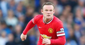 Manchester United drop Rooney for Europa League match