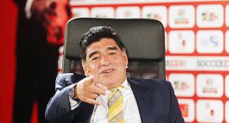 Maradona wants to fight FIFA 'mafia'