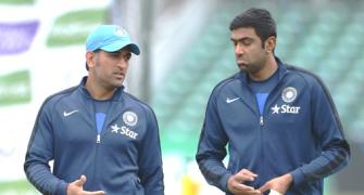 'If you don't go behind Dhoni now then when will you?'